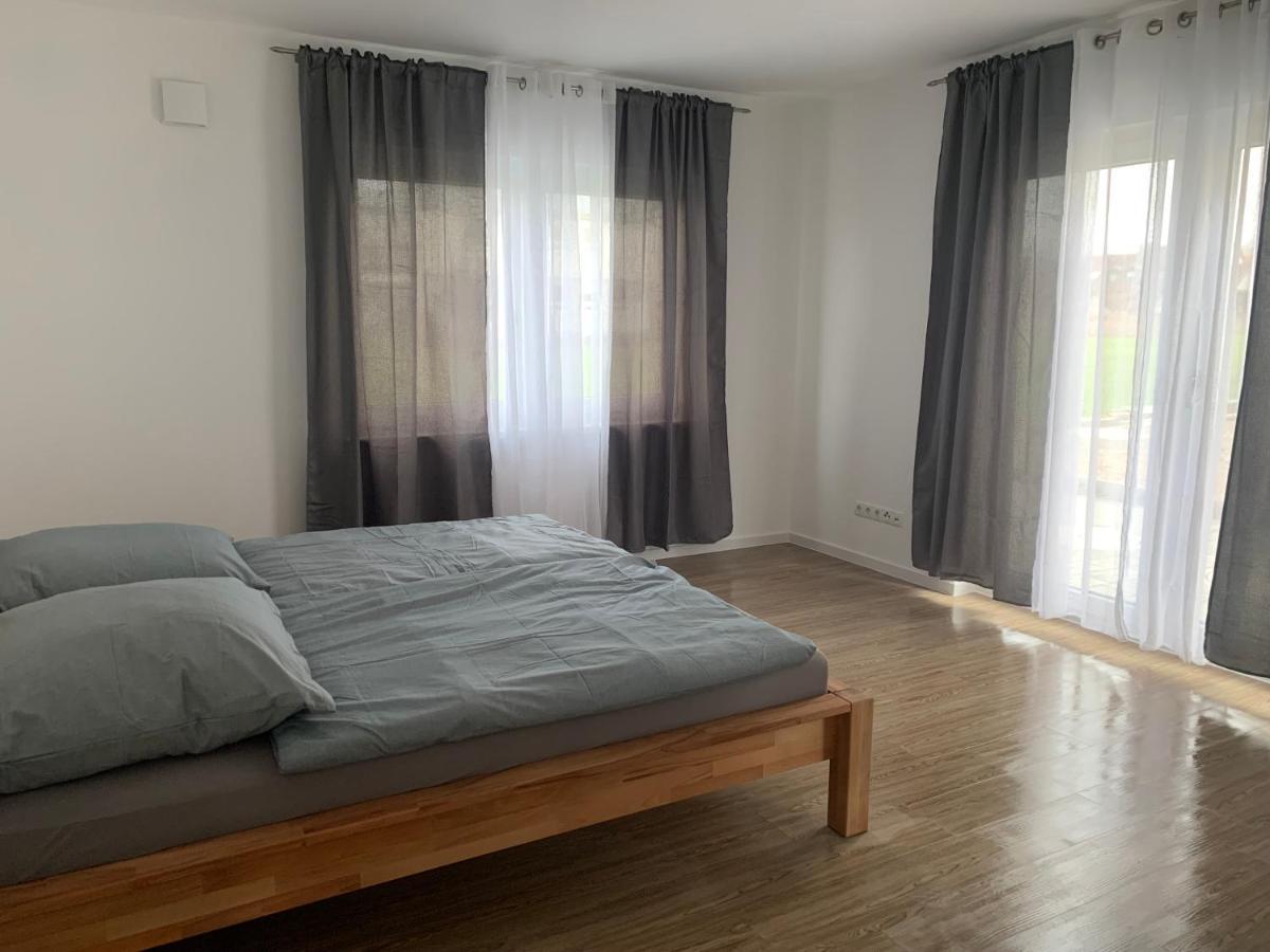 3 Zimmer Ferienwohnung Hanna Hirschaid Luaran gambar